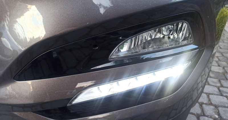 Hyundai Tucson cena 71900 przebieg: 77700, rok produkcji 2016 z Łask małe 596